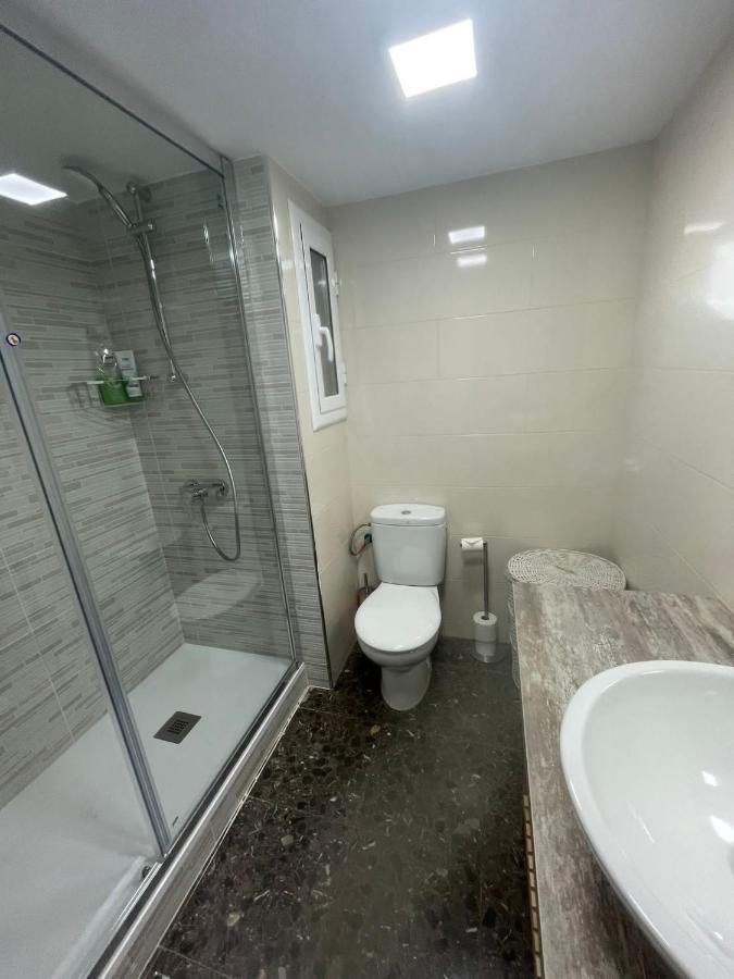 Family-Friendly Home In Central Barcelona 4Bdr Exteriör bild
