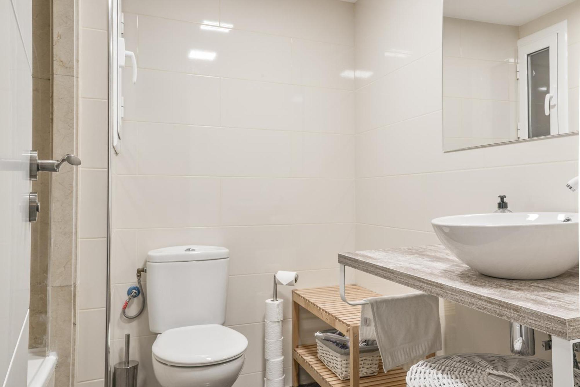Family-Friendly Home In Central Barcelona 4Bdr Exteriör bild
