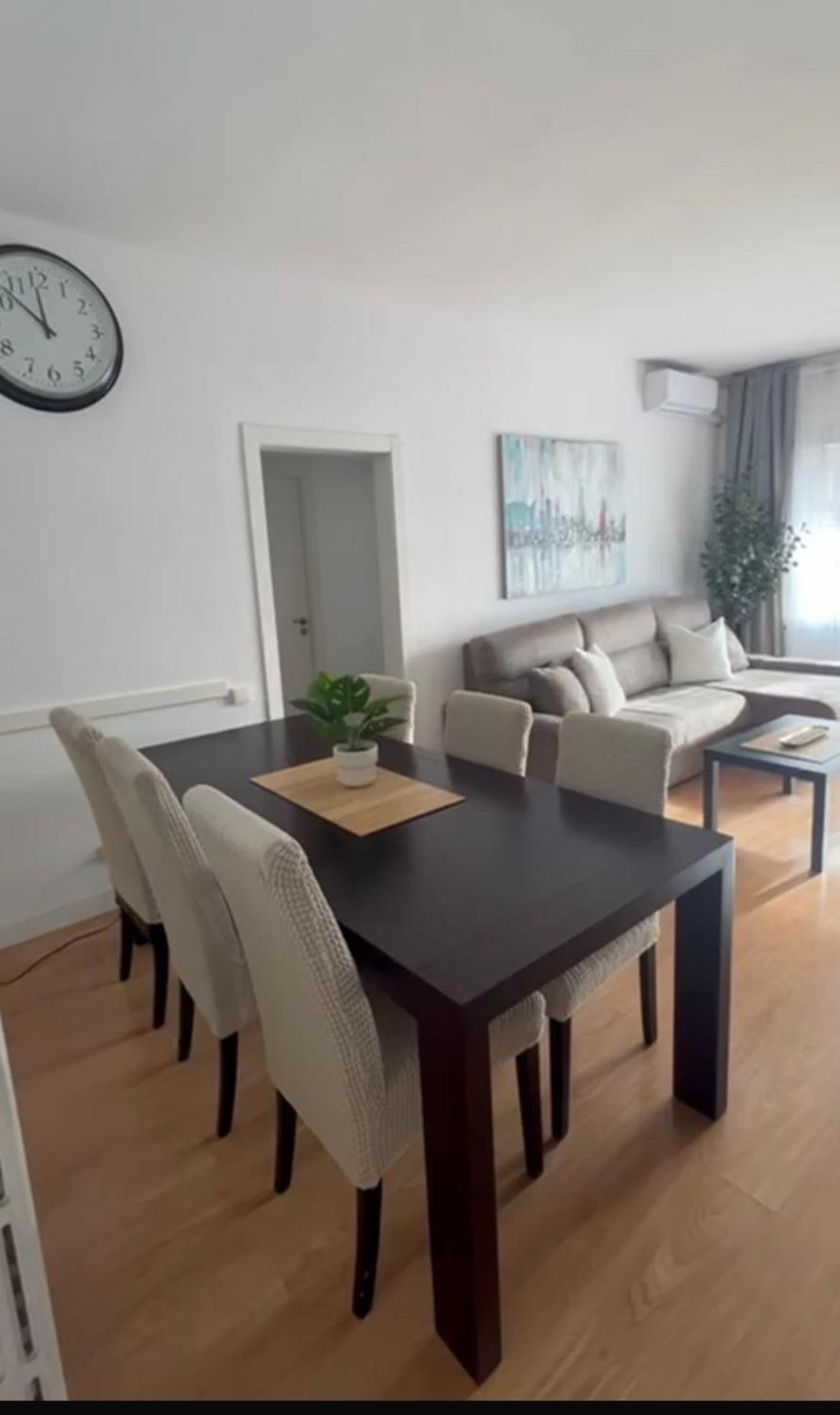 Family-Friendly Home In Central Barcelona 4Bdr Exteriör bild
